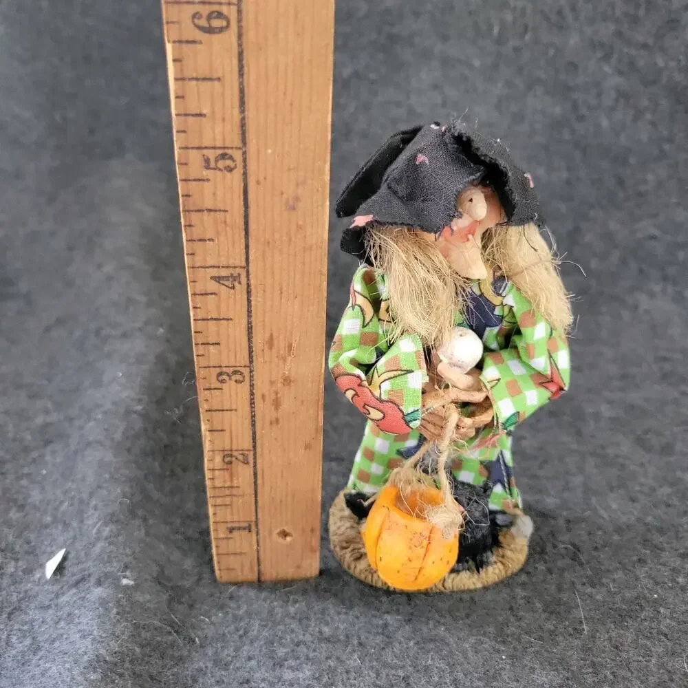 Vintage WITCH Black CAT Bat BONES Skull NUDE Breast HALLOWEEN Figurine SCULPTURE